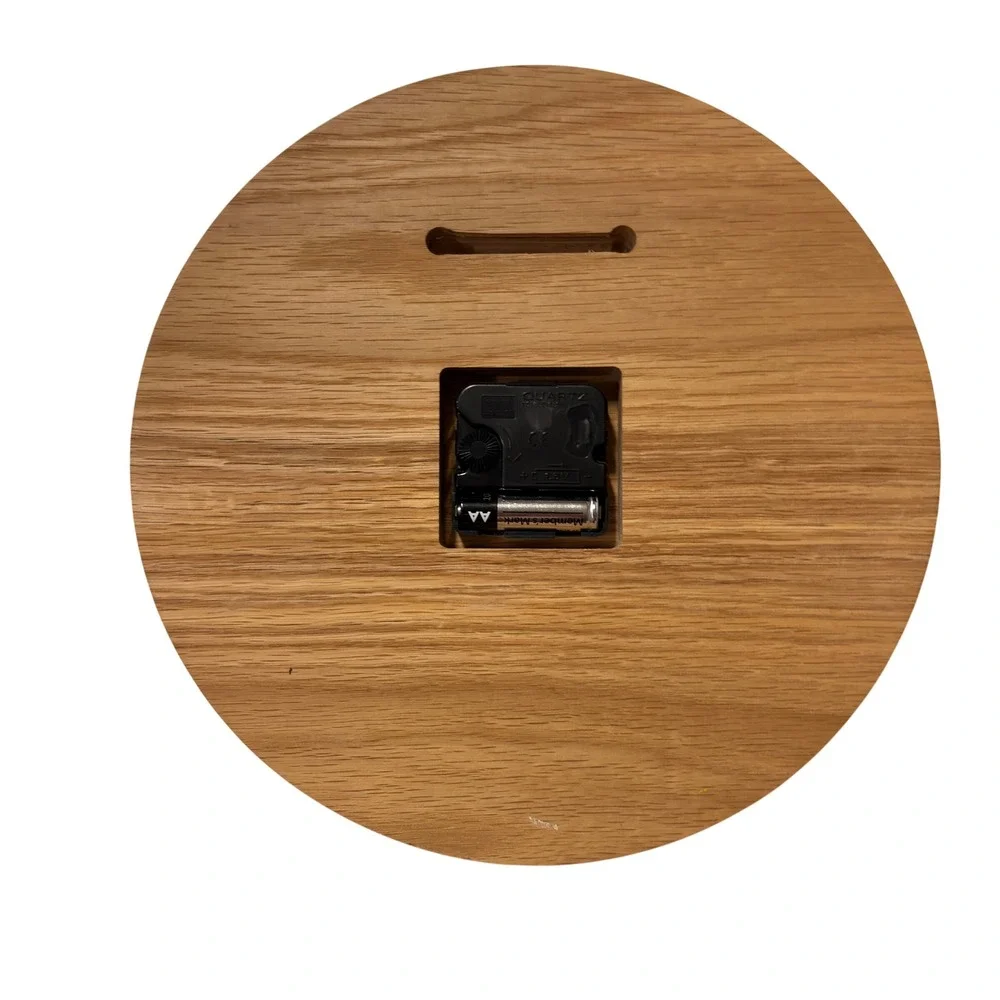 Vintage Mid Century Modern Solid Oak Wood Wall Clock 10 Inch Round Quartz Analog